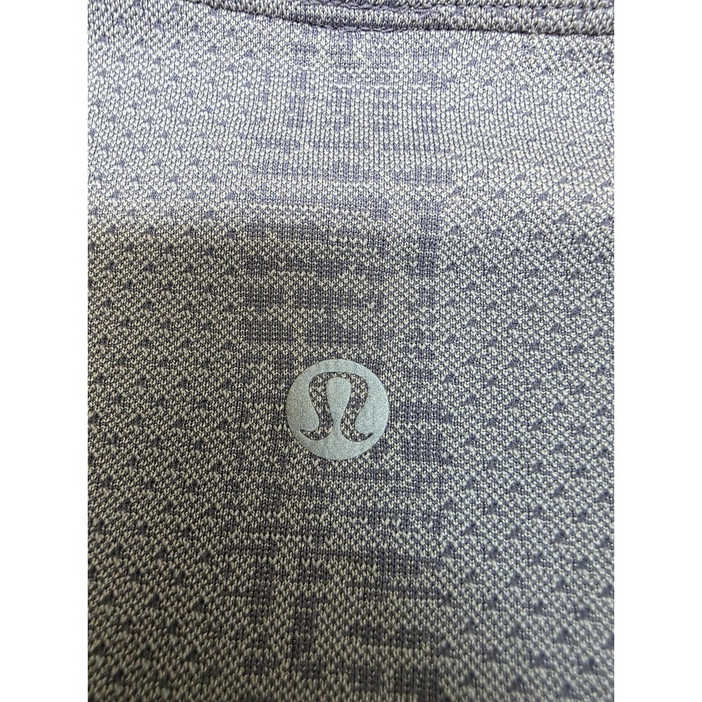 Lululemon Shirt Mens Medium Gray Seamless Geometric Knit Short Sleeve Athletic - Picture 6 of 8
